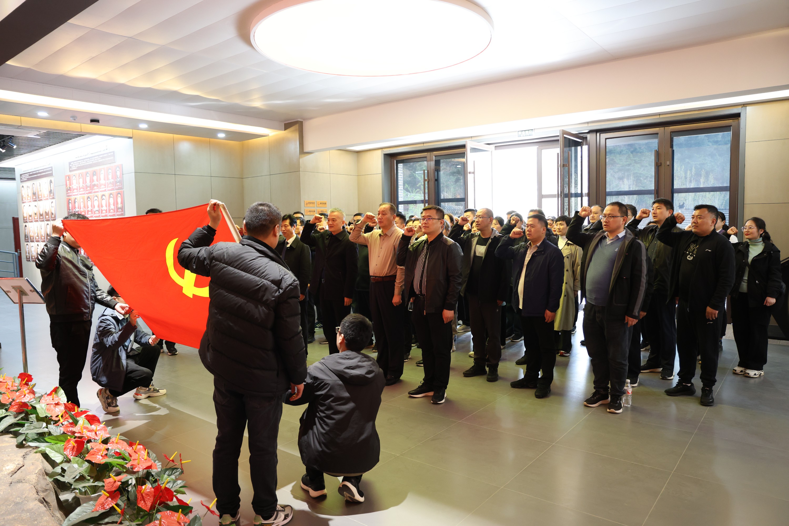 1711595302139340.jpg 1711595302139340.jpg