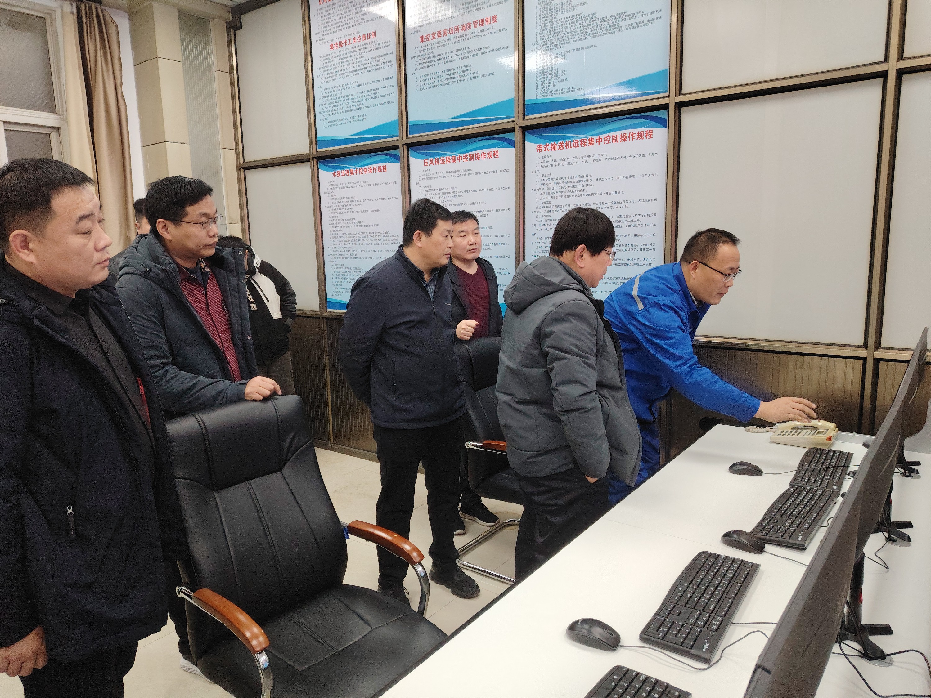 1734487421156184.jpg 1734487421156184.jpg